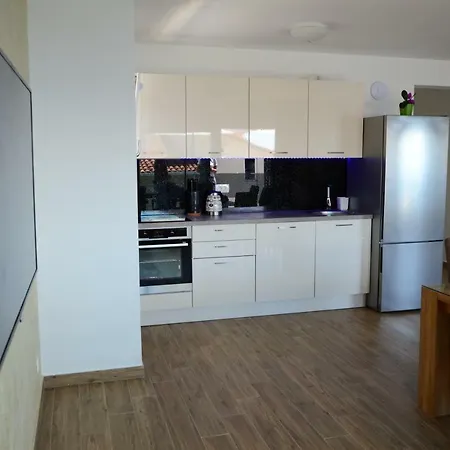 Apartment Apartman Aqua 2 *